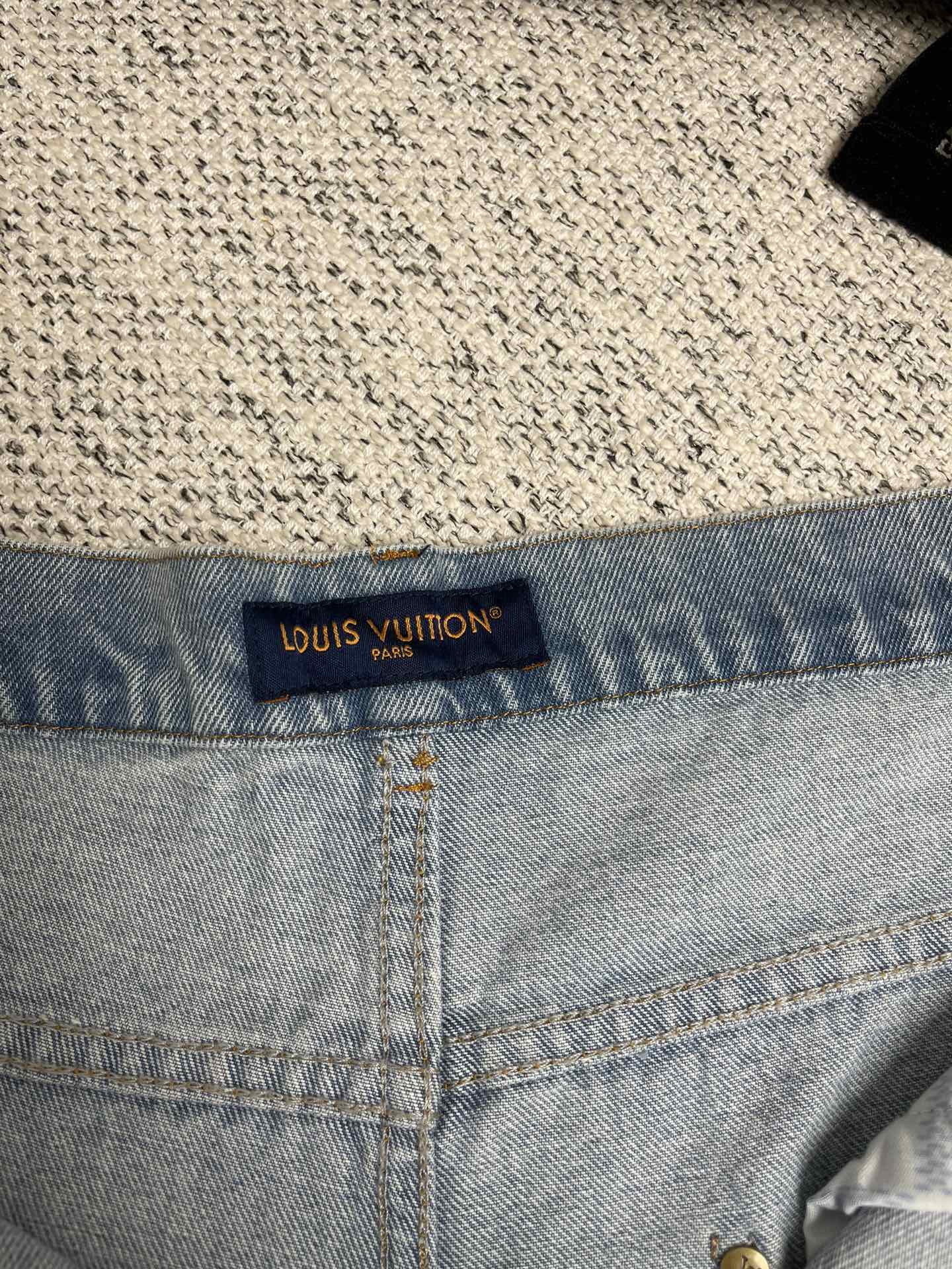 Lv Regular Leg Fit Denim Pants