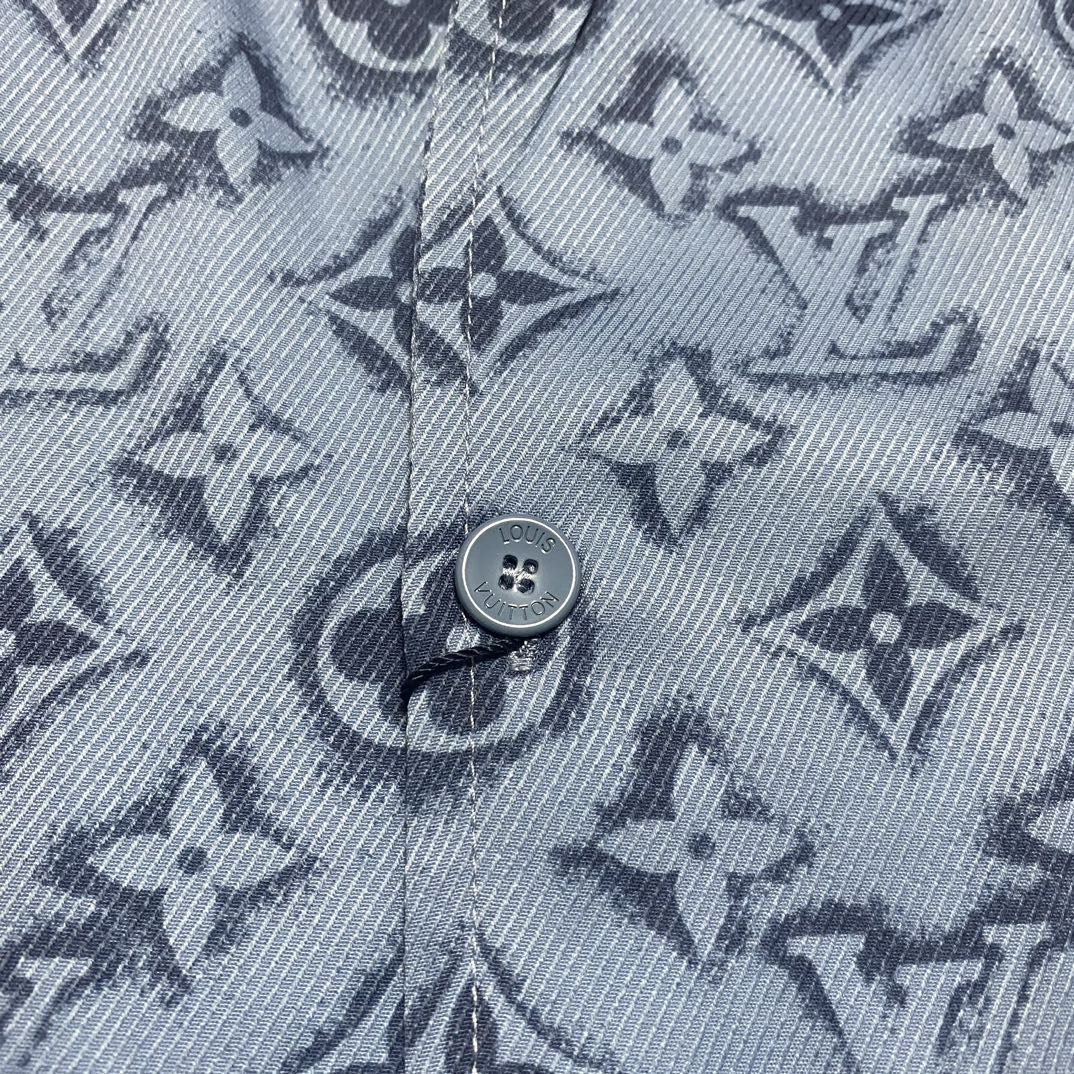 Lv Short-Sleeved Signature Shirt