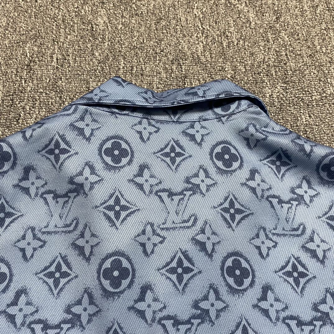 Lv Short-Sleeved Signature Shirt