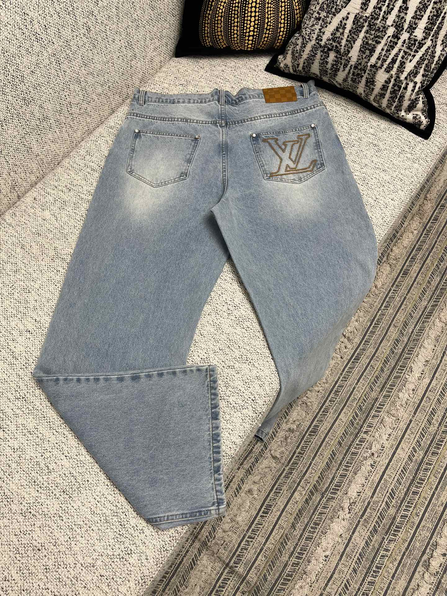 Lv Regular Leg Fit Denim Pants