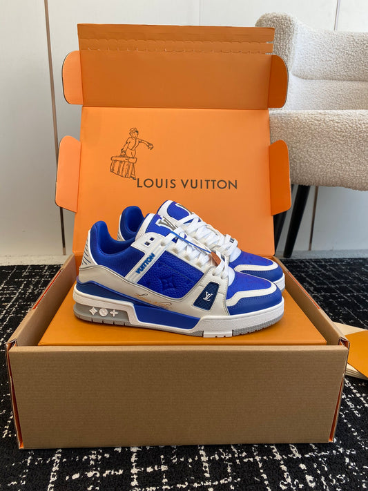 LV TRAINER SNEAKER