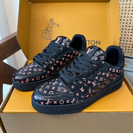 LV TRAINER SNEAKER LIGHT