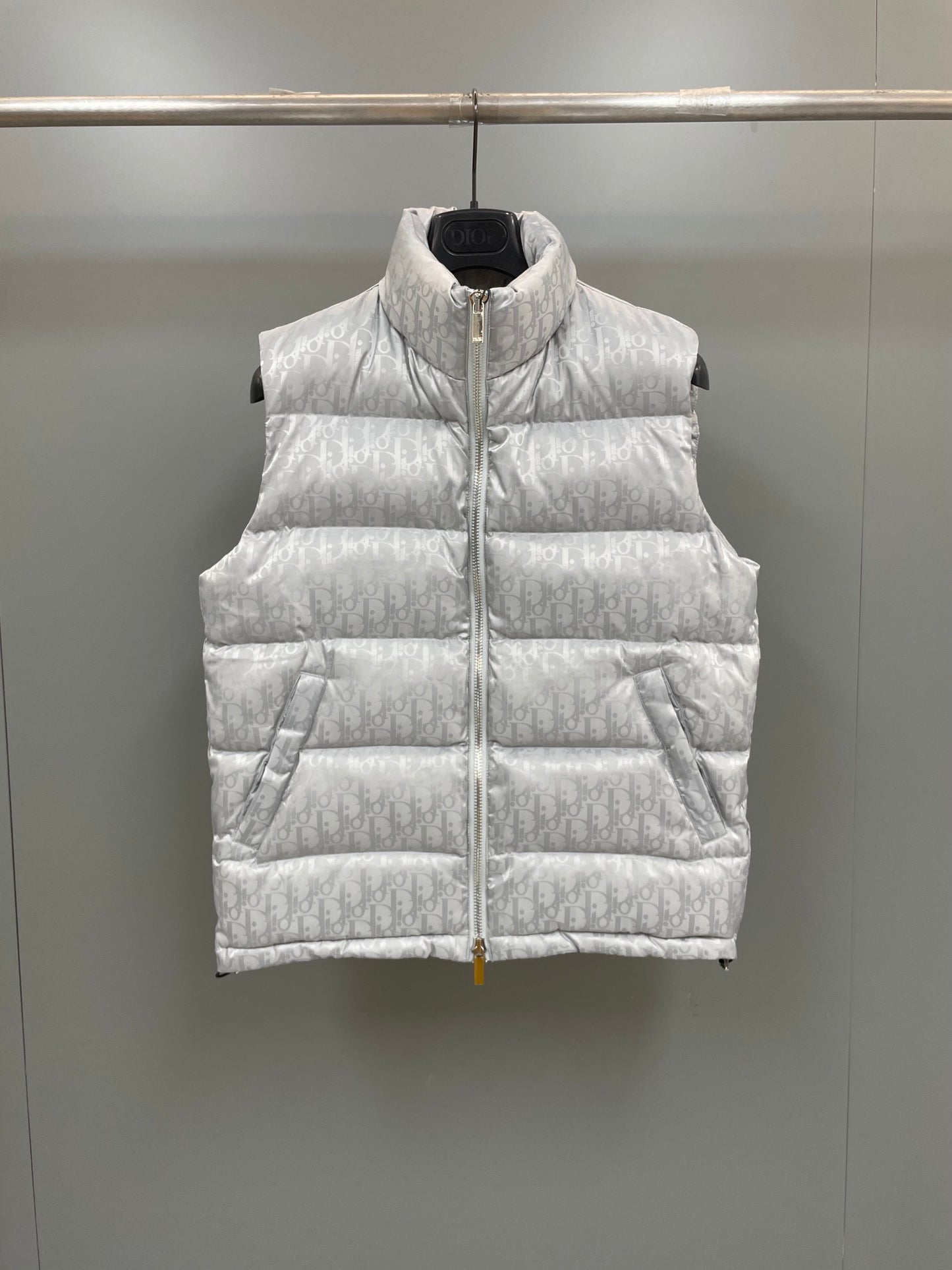 DIOR OBLIQUE DOWN VEST TECHNICAL SILVER