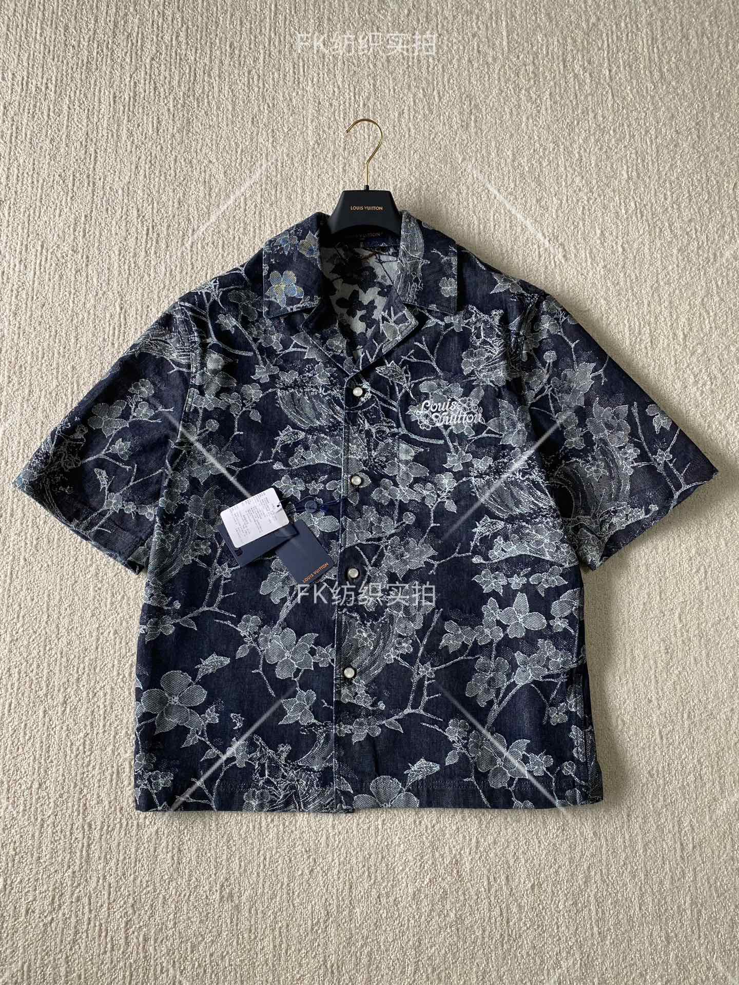 Lv Short-Sleeved Signature Shirt