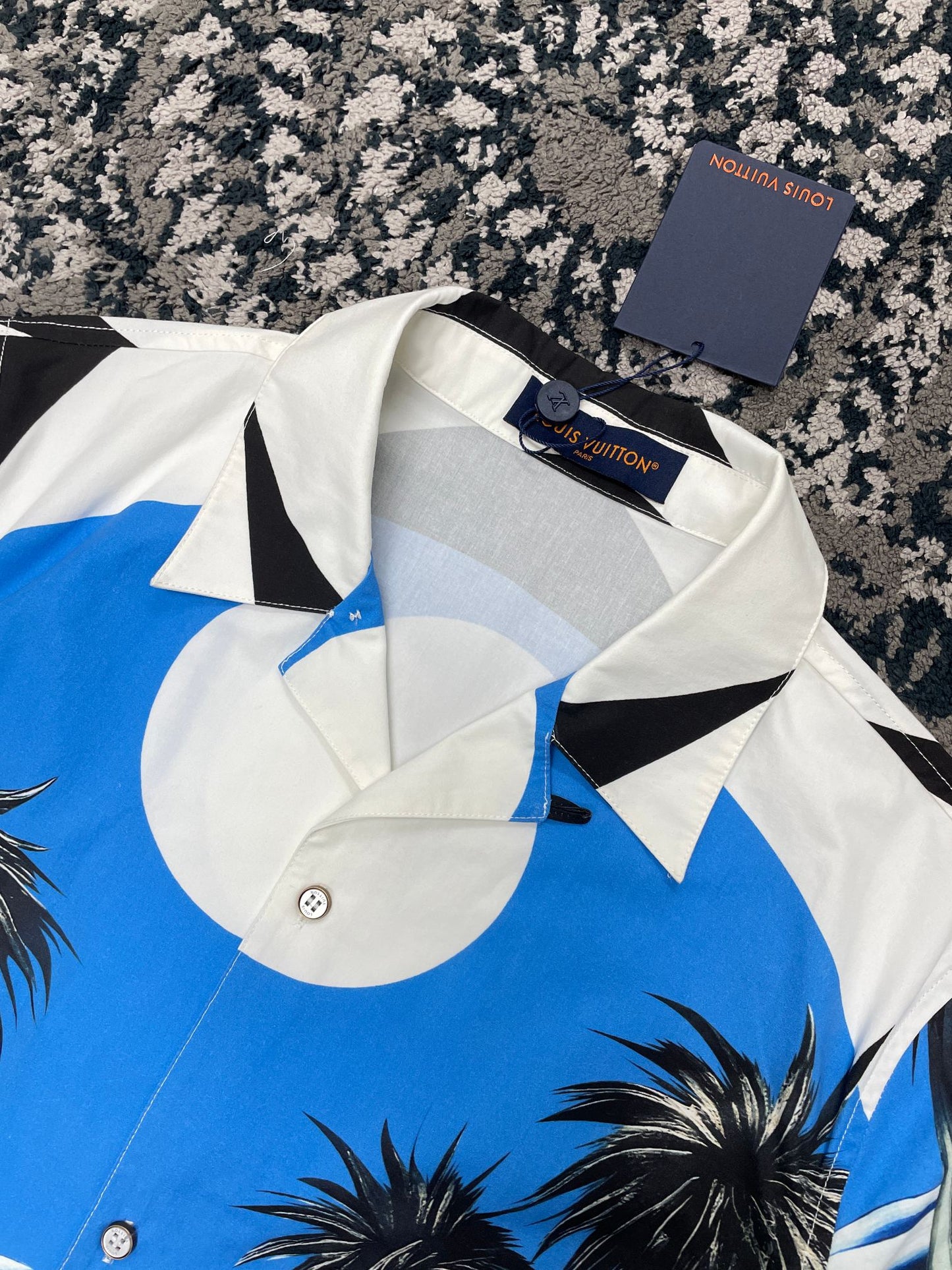 Lv Short-Sleeved Signature Shirt