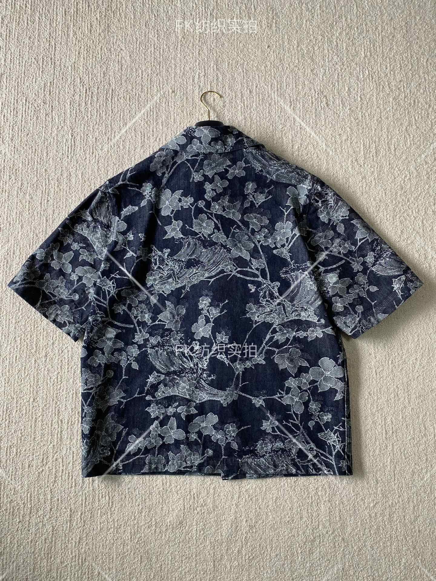 Lv Short-Sleeved Signature Shirt