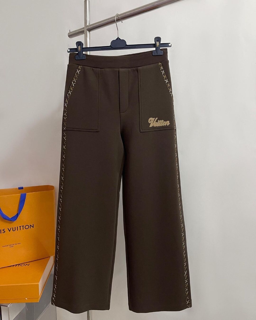 LV  Embroidered Cotton Drawstring Pants