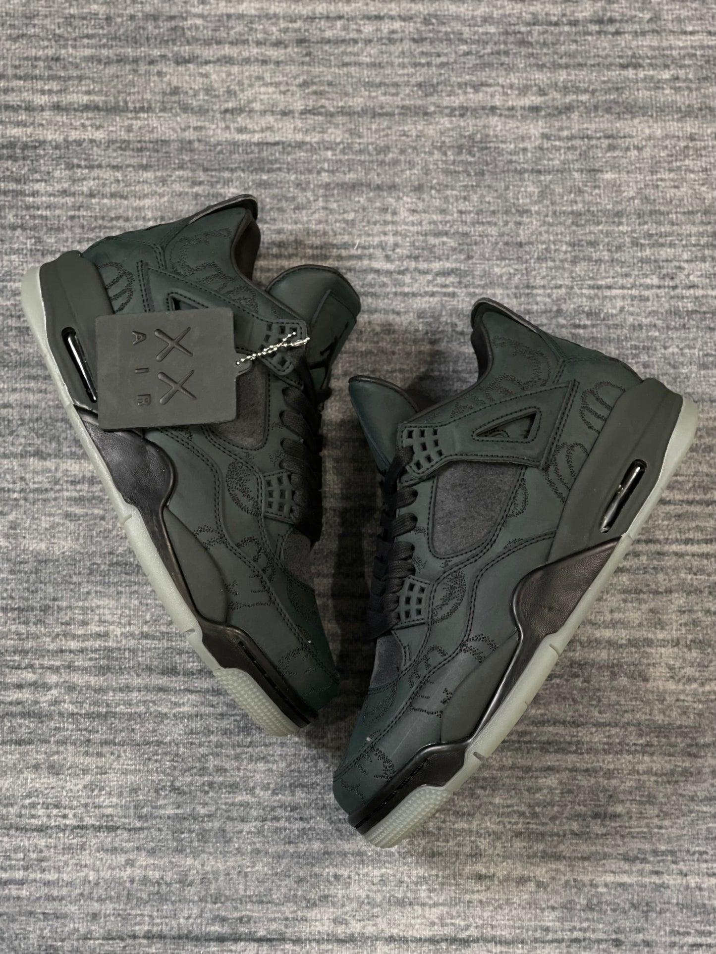 AJ4 Kaws