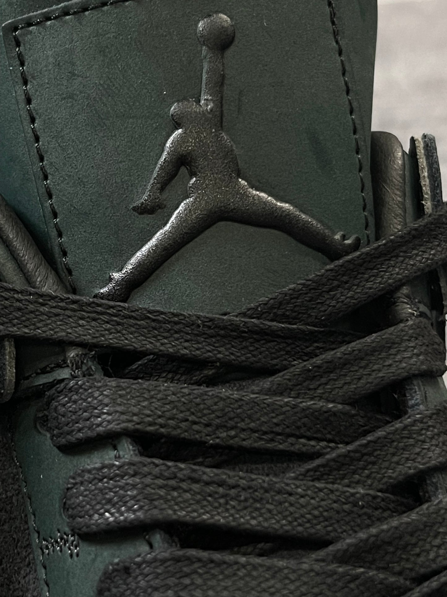 AJ4 Kaws